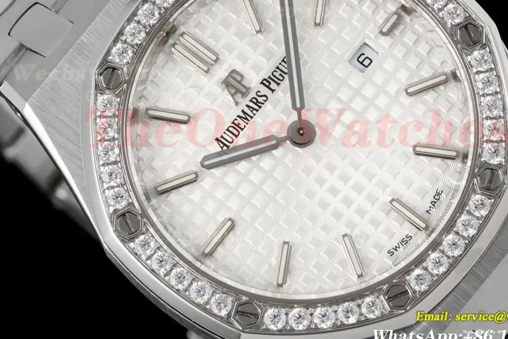 33mm SS Ladies Dial white Oak Swiss 8F Quartz SS Royal 0626